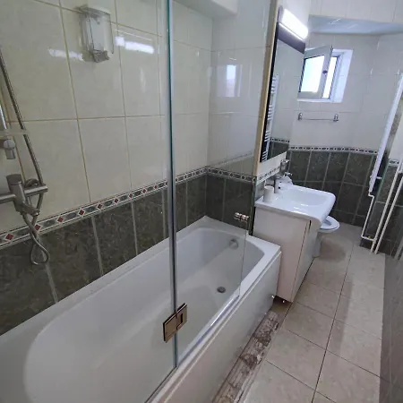 L'imerald Ultra-central Apartment-artesian Fountains View Apartment Bucharest