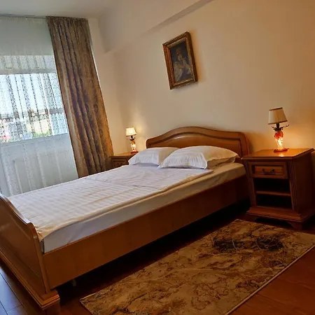 L'imerald Ultra-central Apartment-artesian Fountains View Apartment