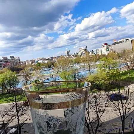 Apartment L'imerald Ultra-central Apartment-artesian Fountains View